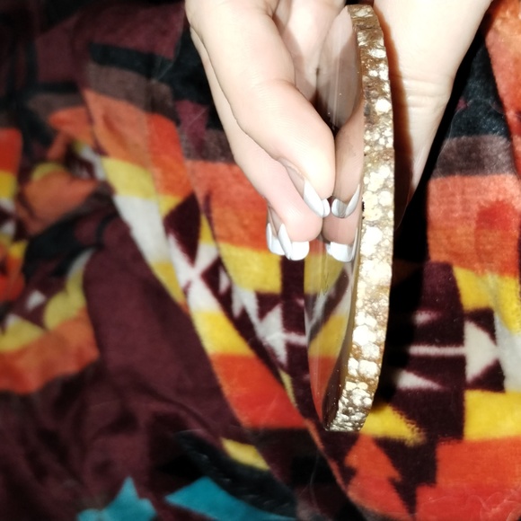 Handmade Trail End Native American  image on sliced Agate with Raw Edge - Picture 2 of 3